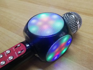 Μικρόφωνο - karaoke με ενσωματωμένο ενισχυτή και ηχεία