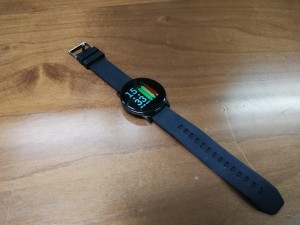 Smartwatch / fitness tracker