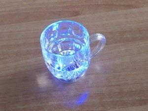 Ποτήρι με πολύχρωμα LED